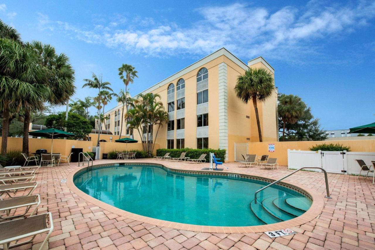 La Quinta By Wyndham Fort Lauderdale Tamarac Εξωτερικό φωτογραφία